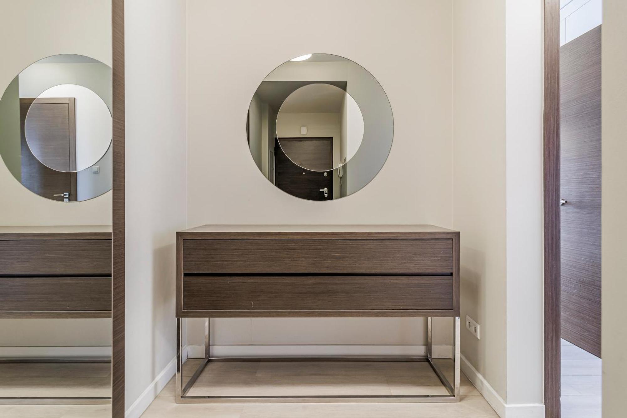 Heart Of - Premium 2-room, Centre Apartment *
